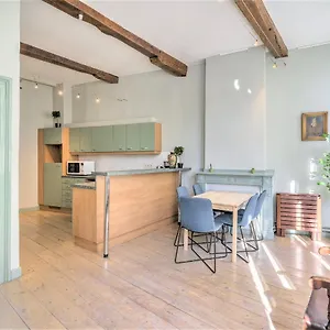 https://the-hendrik-lodge-old-town-antwerp.brusselshotelsbook.com